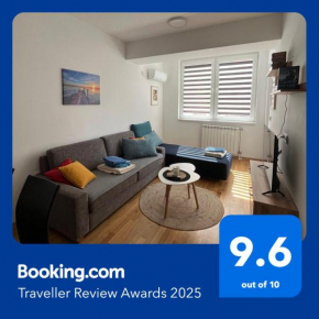 Golden Lux Apartments